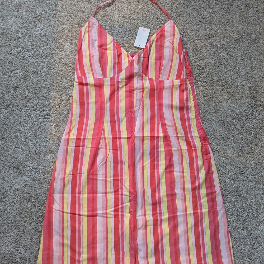 H&M Multicolor Striped Dress- Perfect For Your holiday Or Spring Break Getaway!